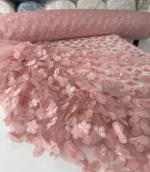 Pembe 3 Boyutlu Dantel