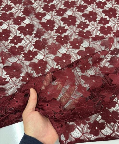 Bordo Dantel
