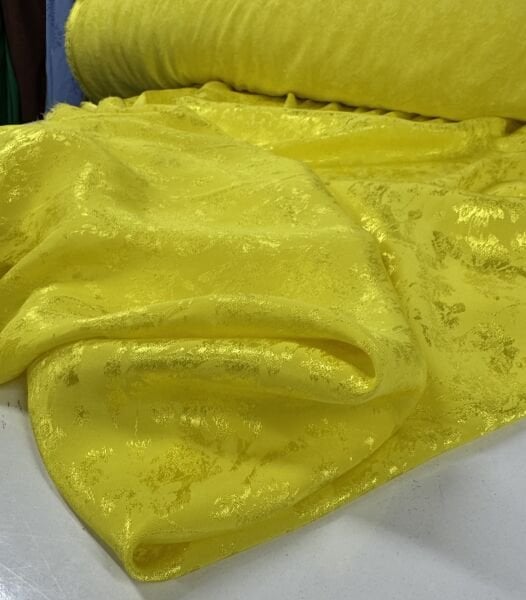 Sarışın Çiftlik Sattıran